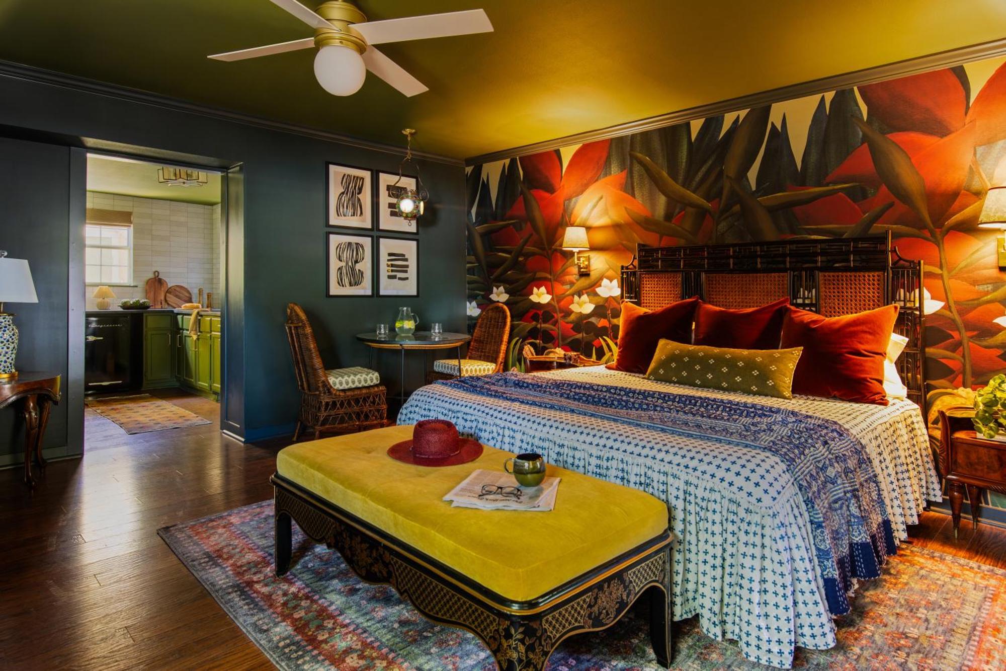 The Menagerie Bed & Breakfast Fredericksburg Exterior photo