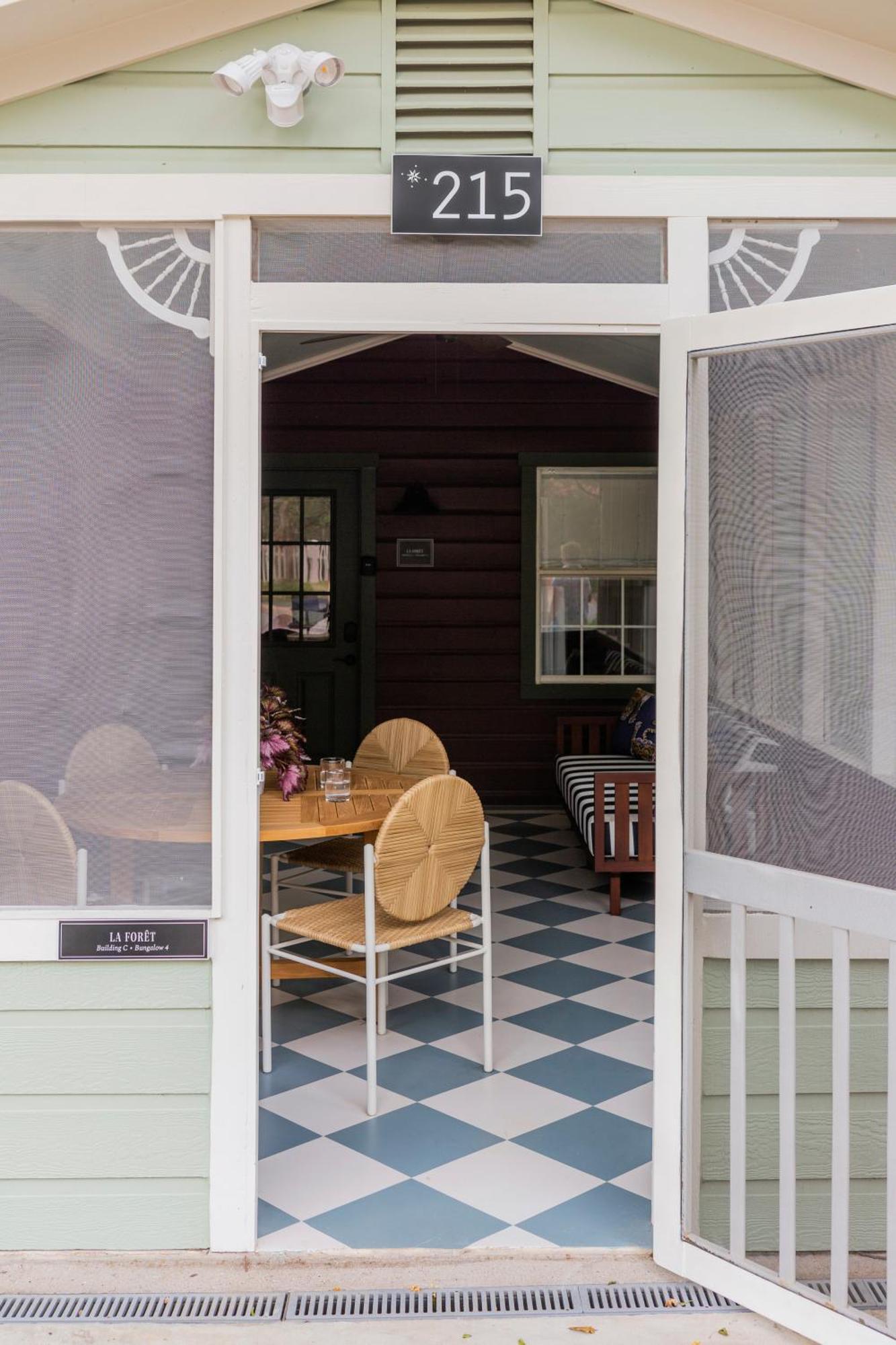 The Menagerie Bed & Breakfast Fredericksburg Exterior photo