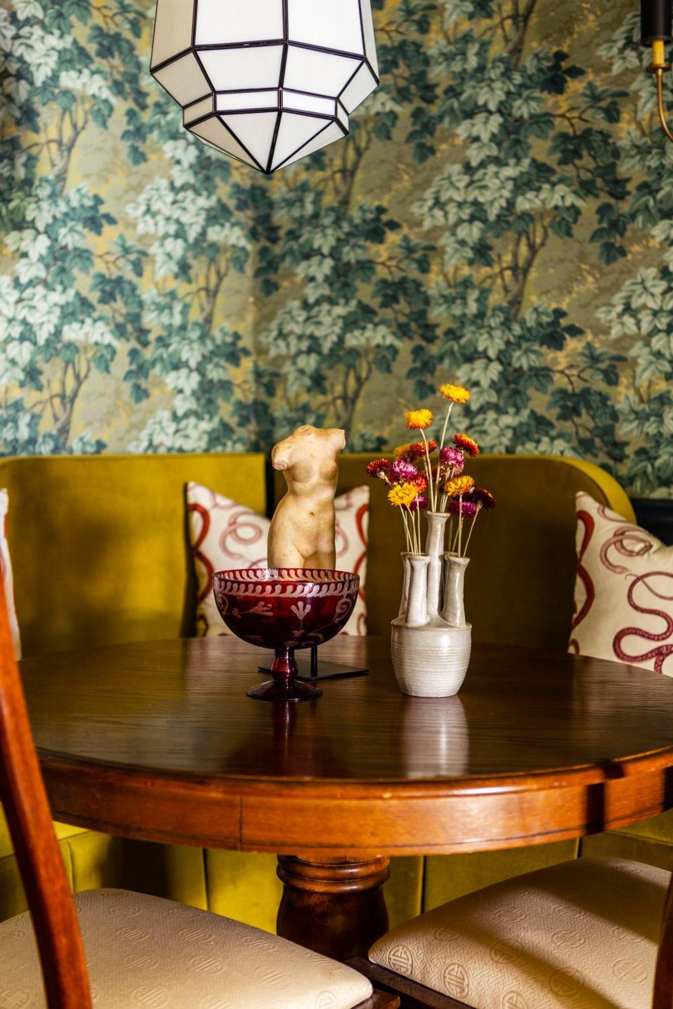 The Menagerie Bed & Breakfast Fredericksburg Exterior photo